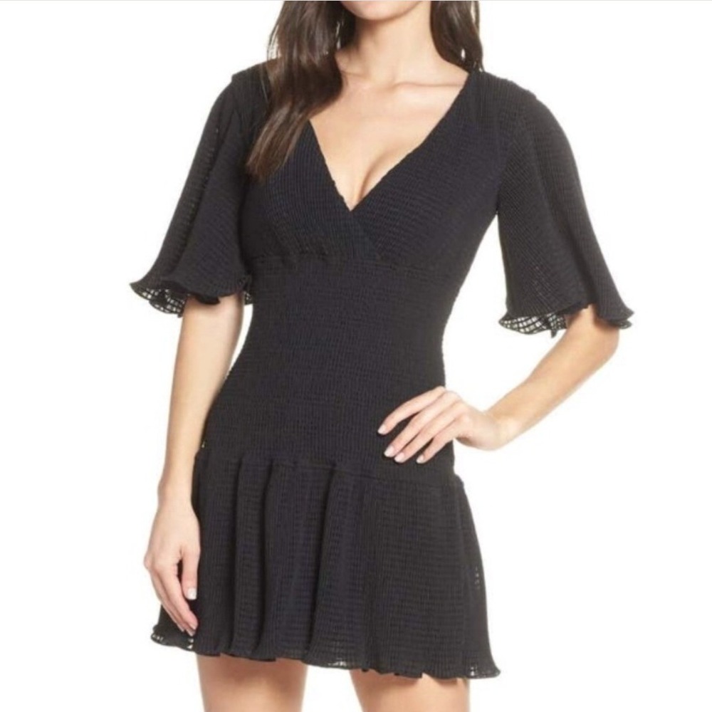 Keepsake the Label Clarity Mini Dress Size 6 Black Fit Flare Flutter Sleeve Chic